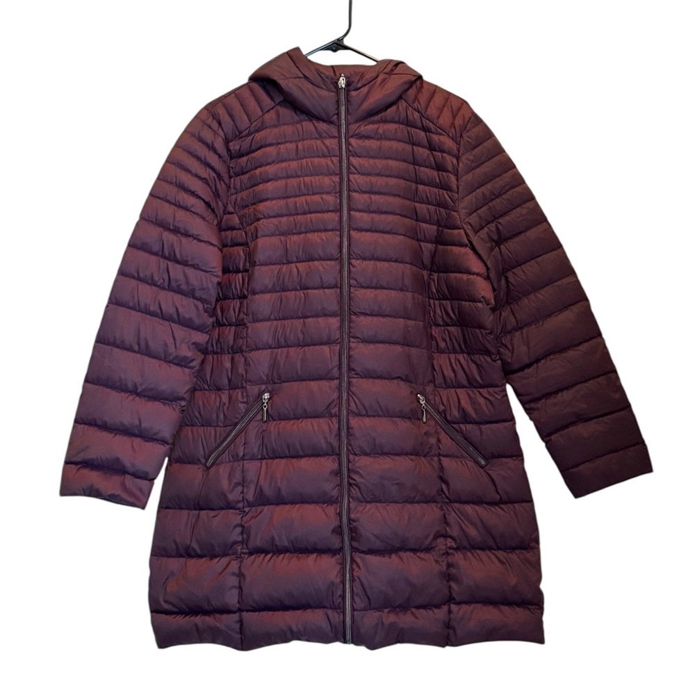 Quilted Hooded long Puffer Coat in Burgundy